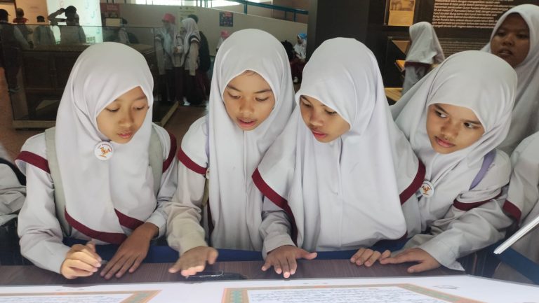 WhatsApp Image 2024-11-14 at 19.08